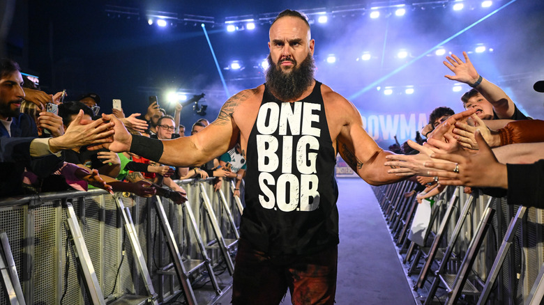 Braun Strowman makes his entrance