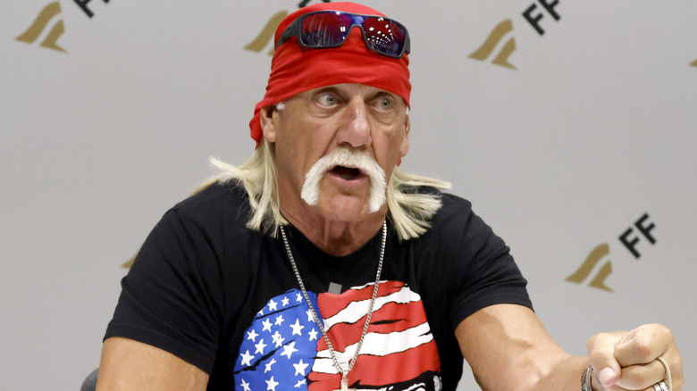 Hulk Hogan making a fist