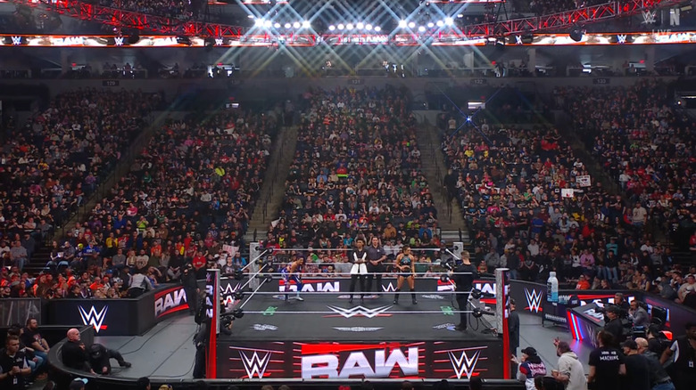 Bayley and Valkyria in the ring