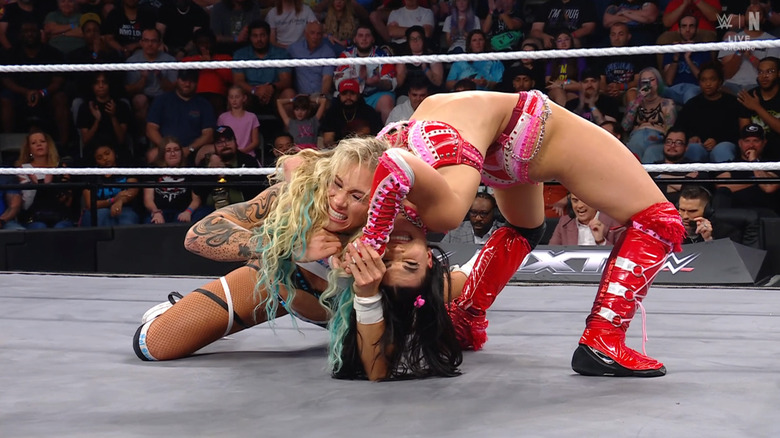 Nyx with a submission locked in on Ruca