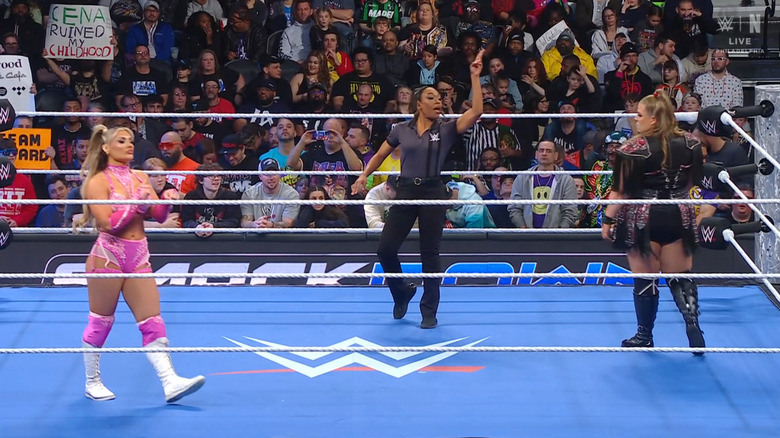 Stratton and Niven in the ring